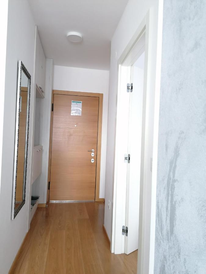 Apartman Gallery Square - Pupin Palace Apartman Újvidék Kültér fotó